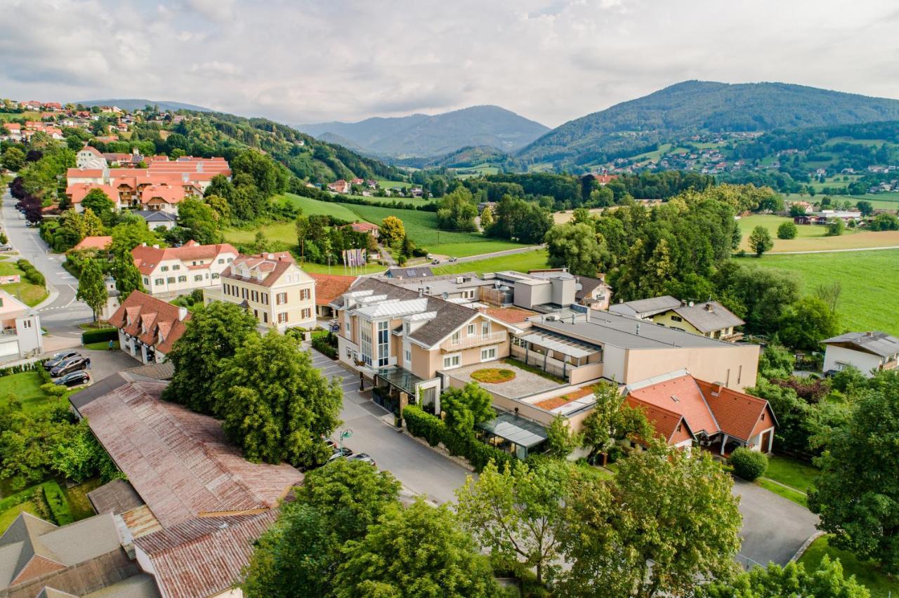 Hotel-Restaurant Allmer Weiz Eksteriør bilde